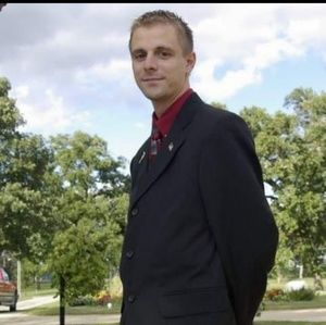 Meet your Posher, Benjamin